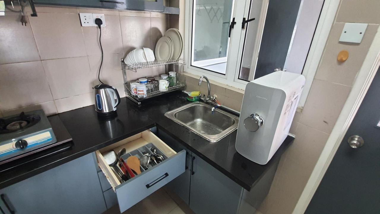 Homestay Jalan Tun Razak: Central Location Near Healthcare & Cultural Hubs Kuala Lumpur Exterior photo
